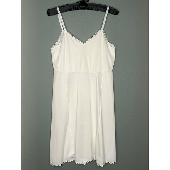 VTG 1960s Von Raalte Nylon Slip Dress Ivory V-Neck Sleeveless Mini Ruffle Trim - Picture 2 of 10